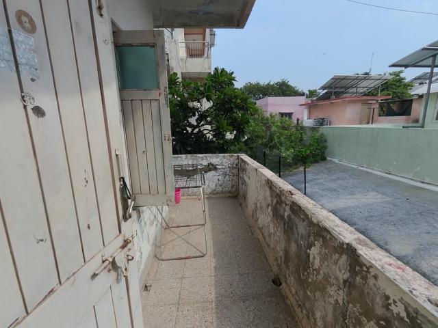 4 BHK Villa in Gulbai Tekra for resale Ahmedabad. The reference number is 20606396