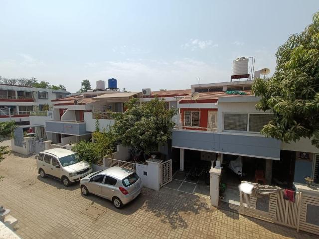 4 BHK Villa in Hadapsar for rent Pune. The reference number is 20166853