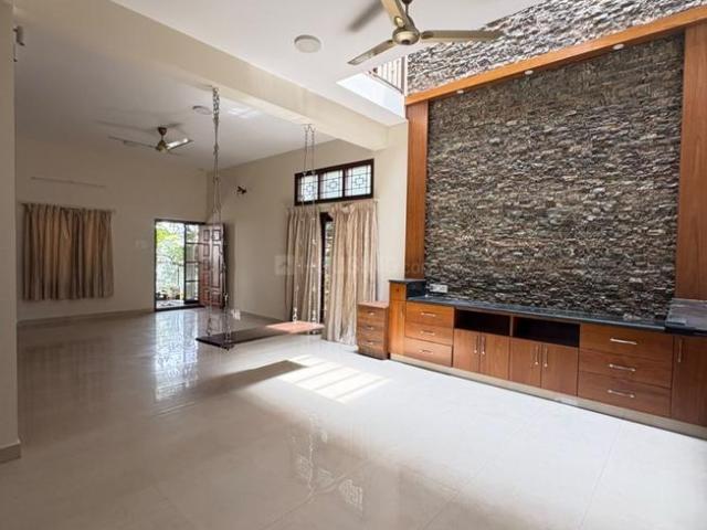 4 BHK Villa in Halanayakanahalli for rent Bengaluru. The reference number is 21176242