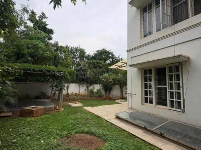 4 BHK Villa in Harlur for rent Bengaluru. The reference number is 20672653