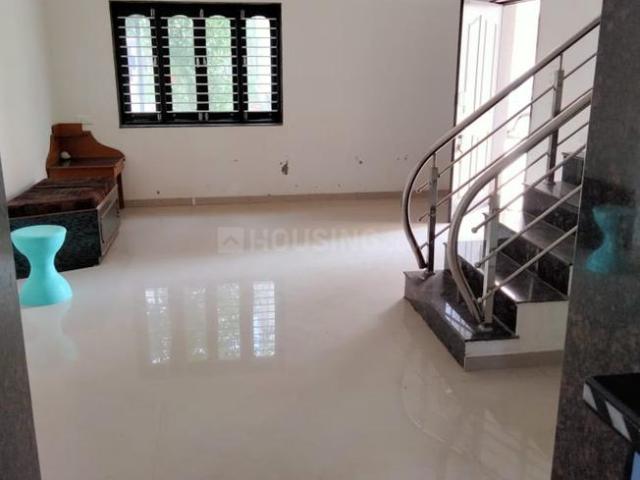 4 BHK Villa in Hathijan for resale Ahmedabad. The reference number is 21102380