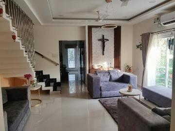 4 BHK Villa in Injambakkam for resale Chennai. The reference number is 19940102