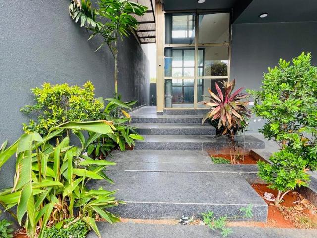 4 BHK Villa in Injambakkam for resale Chennai. The reference number is 20936165