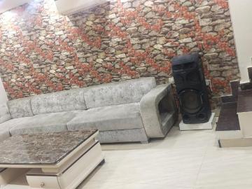 4 BHK Villa in Janakpuri for resale New Delhi. The reference number is 14020356