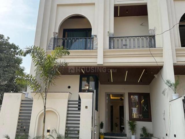 4 BHK Villa in Jagatpura for resale Jaipur. The reference number is 19440914