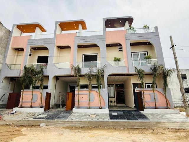 4 BHK Villa in Jagatpura for resale Jaipur. The reference number is 19756168