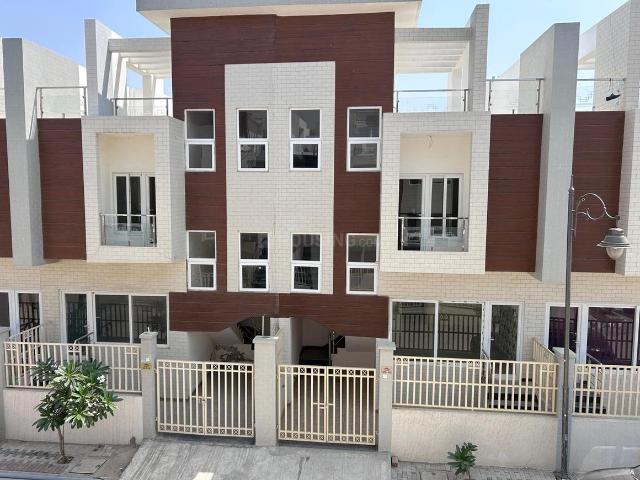 4 BHK Villa in Jalalpur Ghosi for resale Allahabad. The reference number is 16769282