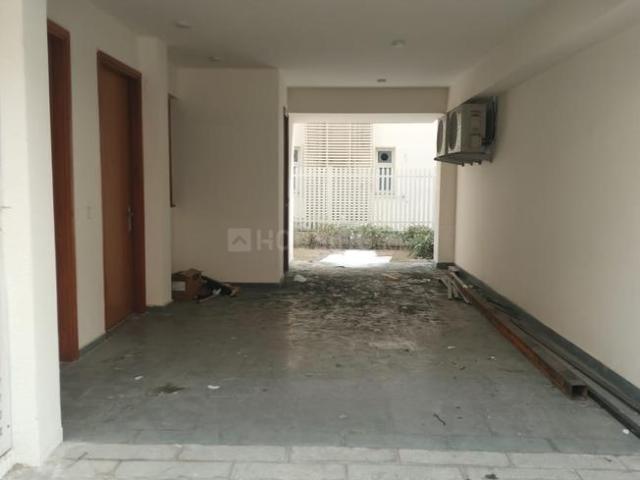 4 BHK Villa in Jaypee Greens for rent Greater Noida. The reference number is 19805214