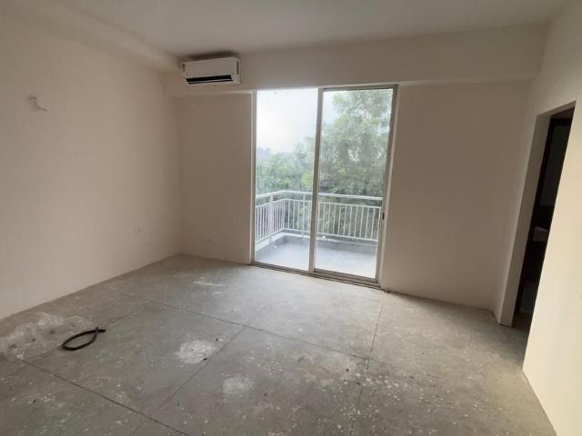 4 BHK Villa in Jaypee Greens for resale Greater Noida. The reference number is 20977826