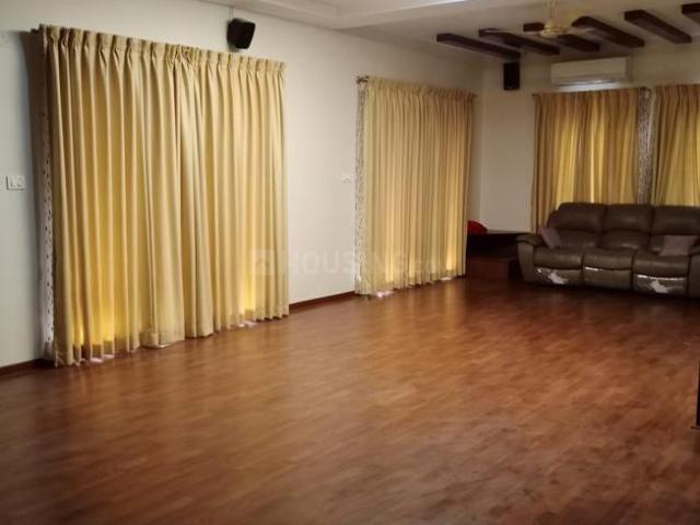 4 BHK Villa in K R Puram for resale Bengaluru. The reference number is 21110018