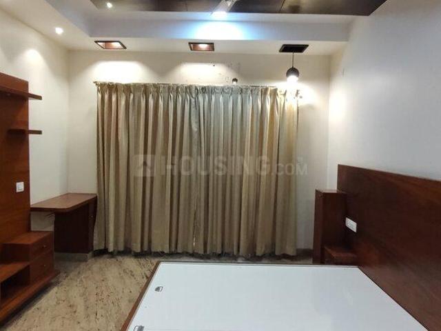 4 BHK Villa in K R Puram for resale Bengaluru. The reference number is 21168902