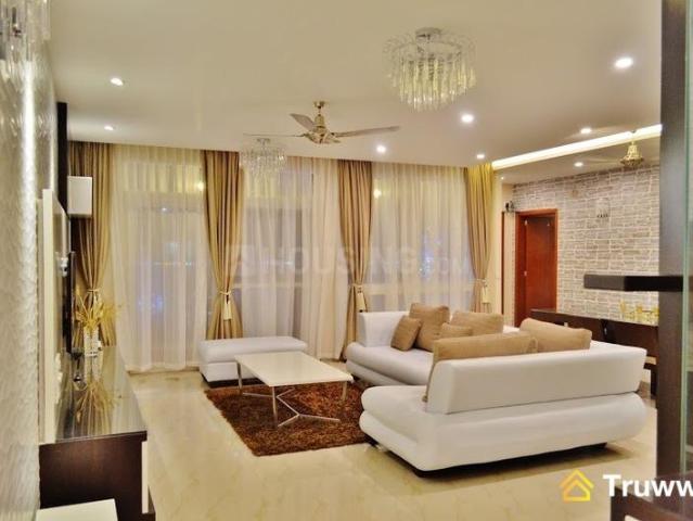 4 BHK Villa in K R Puram for resale Bengaluru. The reference number is 21178129