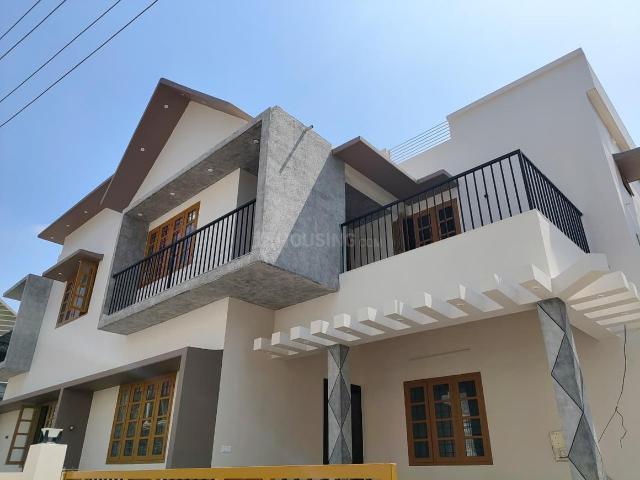 4 BHK Villa in Kakkanad for resale Kochi. The reference number is 19444271