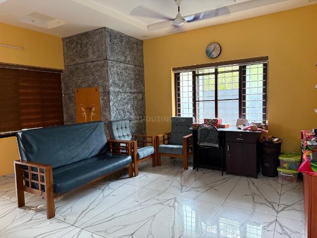 4 BHK Villa in Kakkanad for resale Kochi. The reference number is 19655305