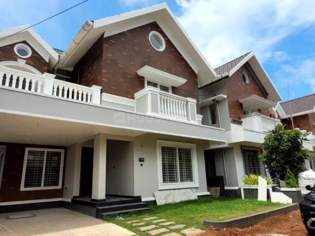 4 BHK Villa in Kakkanad for resale Kochi. The reference number is 20448667