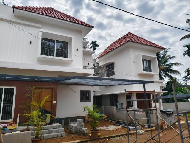 4 BHK Villa in Kakkanad for resale Kochi. The reference number is 20953360