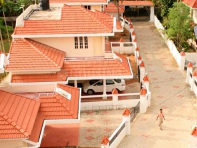 4 BHK Villa in Kakkanad for resale Kochi. The reference number is 21131175