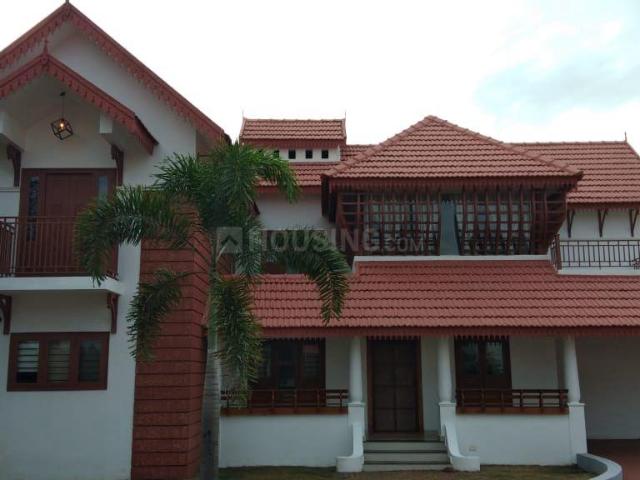 4 BHK Villa in Kalamassery for resale Kochi. The reference number is 20038045