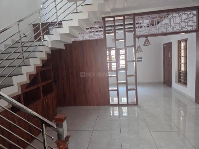 4 BHK Villa in Kalamassery for resale Kochi. The reference number is 20807912