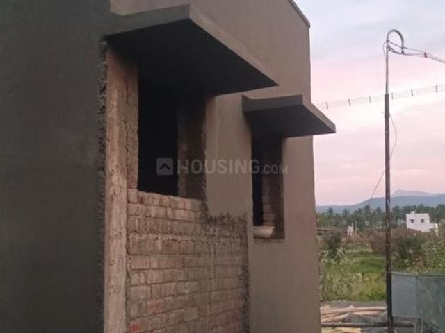 4 BHK Villa in Karamadai for resale Coimbatore. The reference number is 19396043