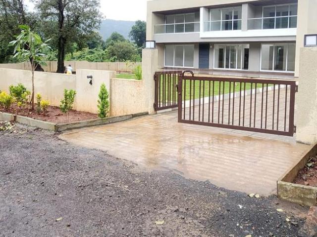 4 BHK Villa in Karjat for resale Thane. The reference number is 19230738