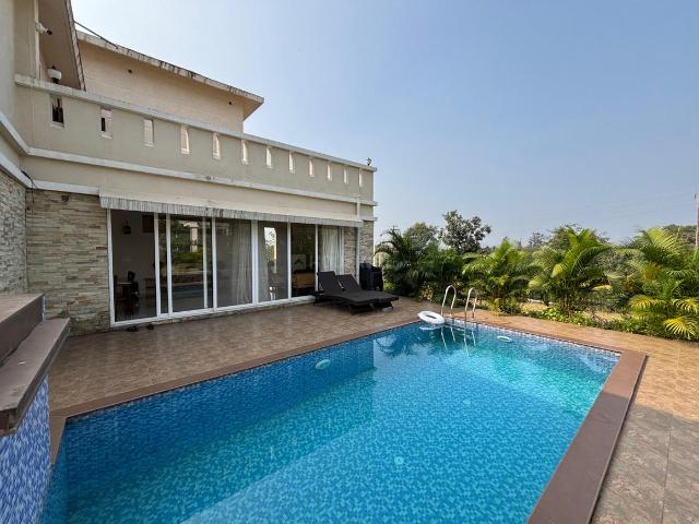 4 BHK Villa in Karjat for resale Thane. The reference number is 20095072