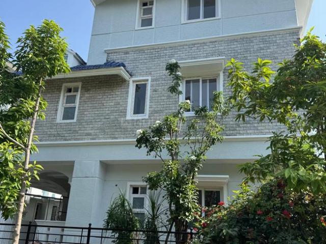 4 BHK Villa in Khaja Guda for resale Hyderabad. The reference number is 19419659