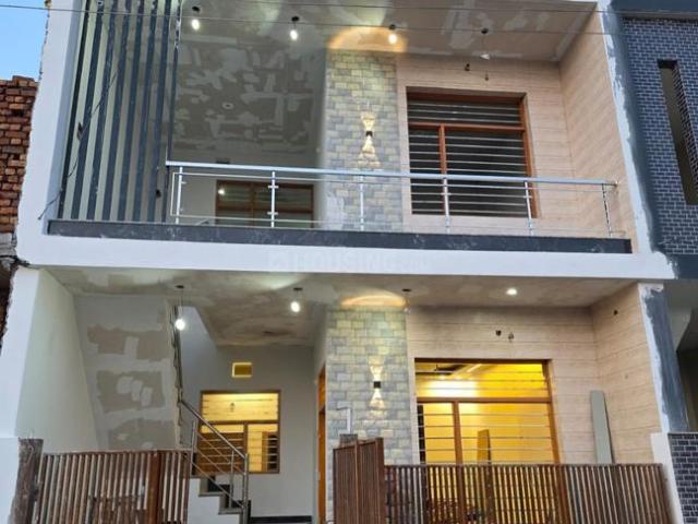 4 BHK Villa in Kharar for resale Mohali. The reference number is 19954221