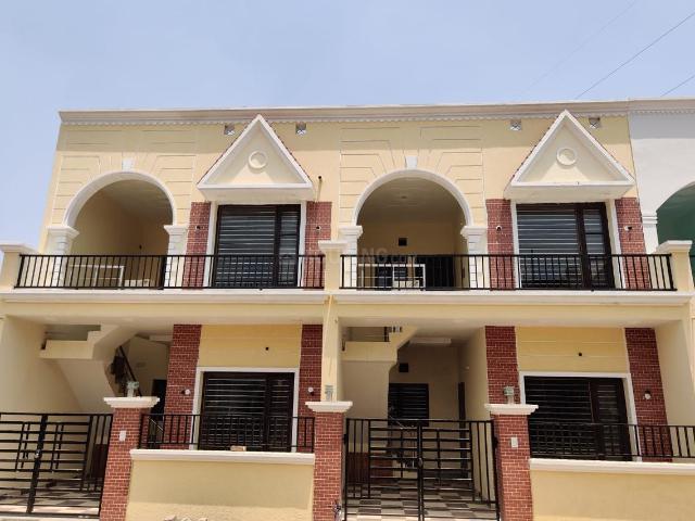 4 BHK Villa in Kharar for resale Mohali. The reference number is 20454200