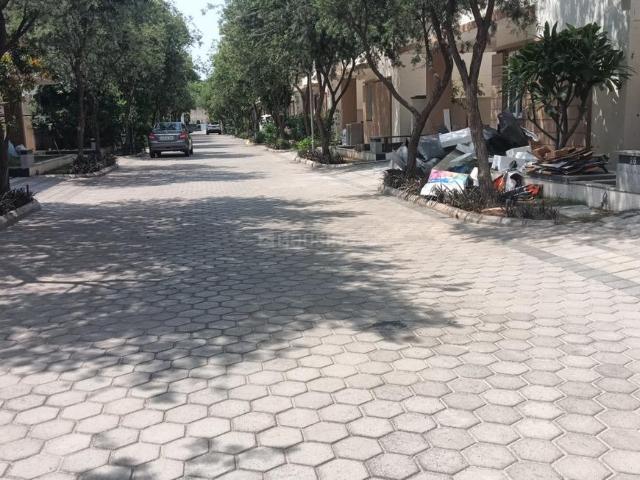 4 BHK Villa in Kismatpur for resale Hyderabad. The reference number is 20436116