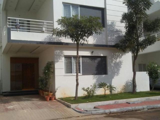 4 BHK Villa in Kompally for rent Hyderabad. The reference number is 21018411