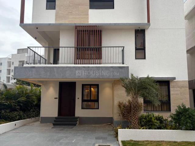 4 BHK Villa in Kompally for resale Hyderabad. The reference number is 21033325
