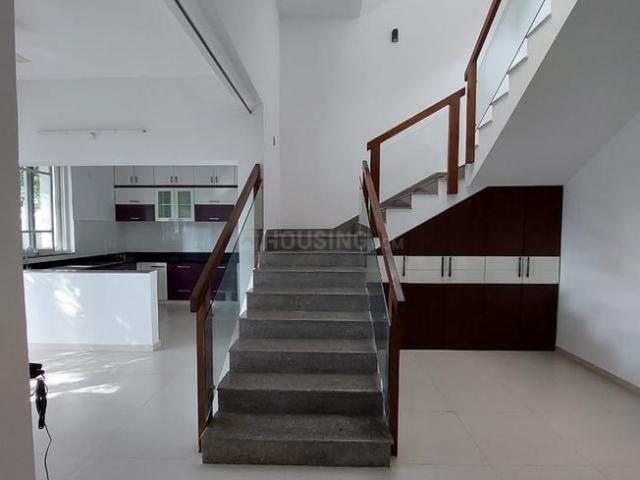 4 BHK Villa in Kokapet for rent Hyderabad. The reference number is 21292067