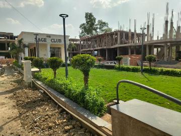 4 BHK Villa in Kolar Road for resale Bhopal. The reference number is 19763415