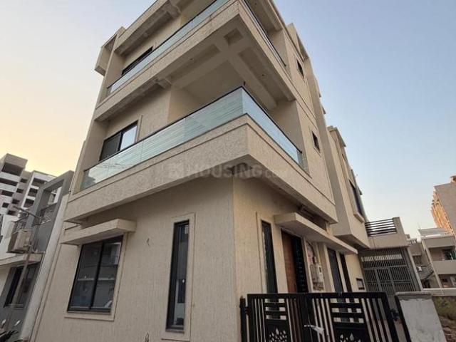 4 BHK Villa in Kudasan for rent Gandhinagar. The reference number is 19983110