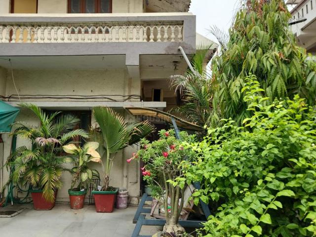 4 BHK Villa in Maninagar for resale Ahmedabad. The reference number is 20652515