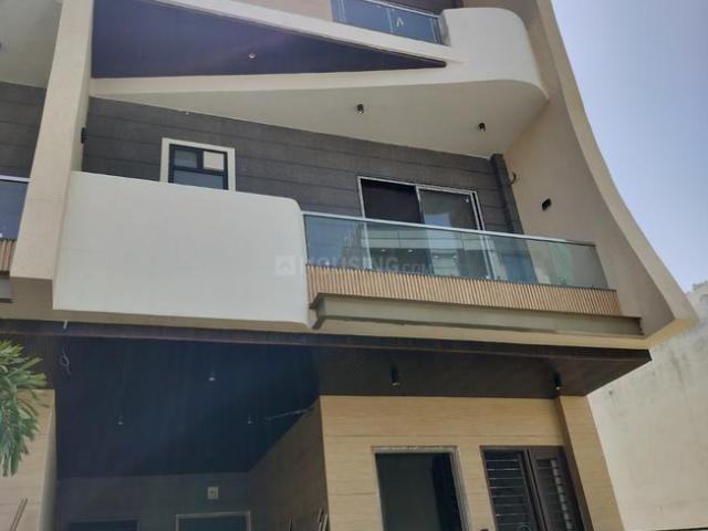 4 BHK Villa in Mansarovar Extension for resale Jaipur. The reference number is 20347913