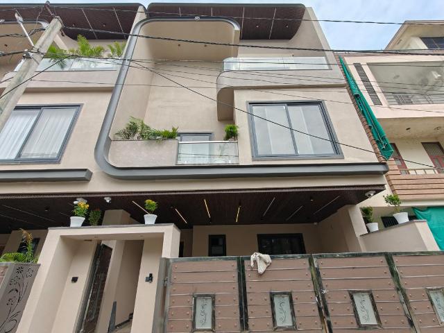 4 BHK Villa in Mansarovar Extension for resale Jaipur. The reference number is 20991736