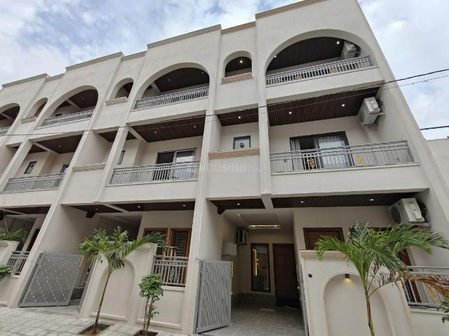 4 BHK Villa in Mansarovar Extension for resale Jaipur. The reference number is 21054457