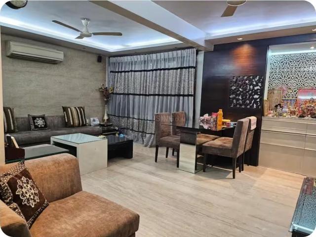 4 BHK Villa in Memnagar for resale Ahmedabad. The reference number is 20752660