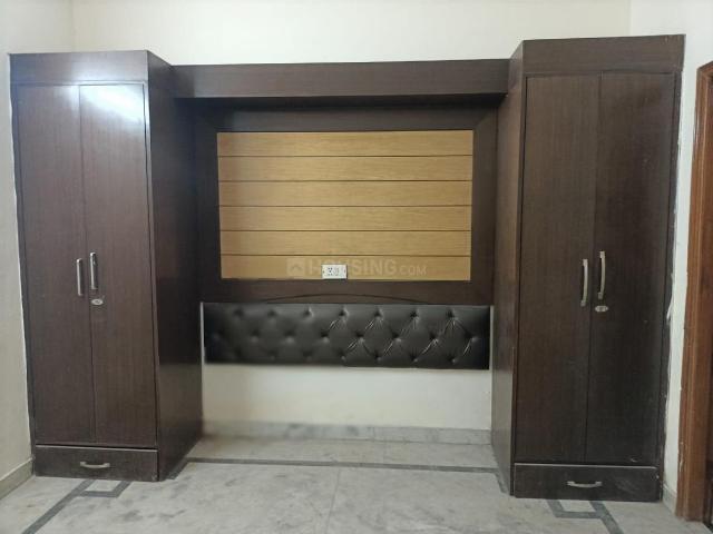 4 BHK Villa in Model Town for resale New Delhi. The reference number is 12880202