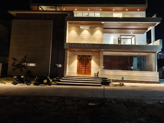 4 BHK Villa in Mokila for resale Hyderabad. The reference number is 20693975