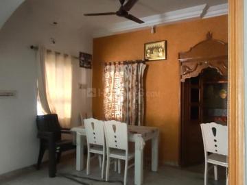 4 BHK Villa in Motera for rent Ahmedabad. The reference number is 19267151