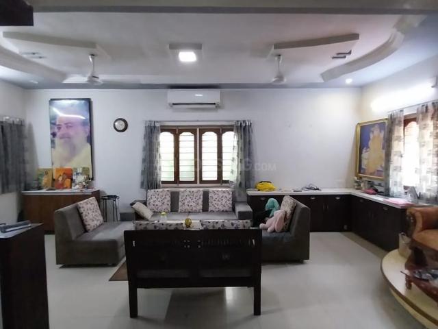 4 BHK Villa in Motera for resale Ahmedabad. The reference number is 18843805