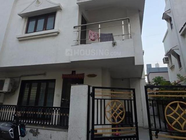 4 BHK Villa in Motera for resale Ahmedabad. The reference number is 20471175