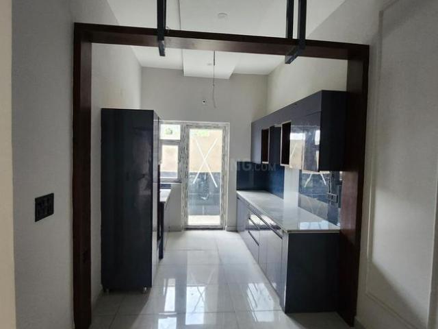 4 BHK Villa in Nagla for resale Zirakpur. The reference number is 19933888