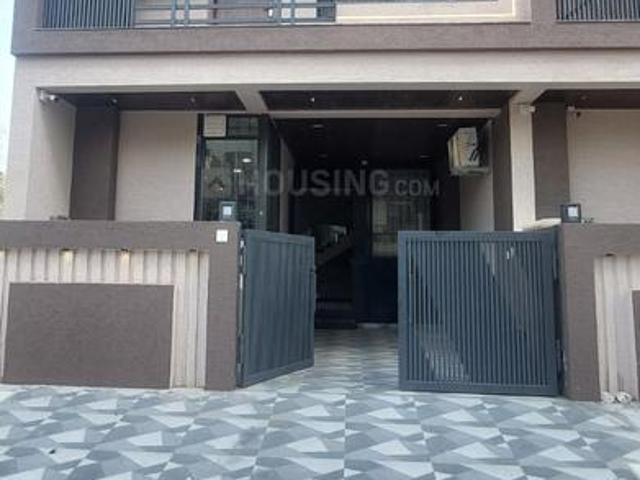 4 BHK Villa in Narayan Vihar for resale Jaipur. The reference number is 19970737