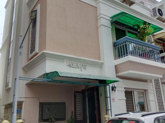 4 BHK Villa in New Karelibaug for resale Vadodara. The reference number is 21041869
