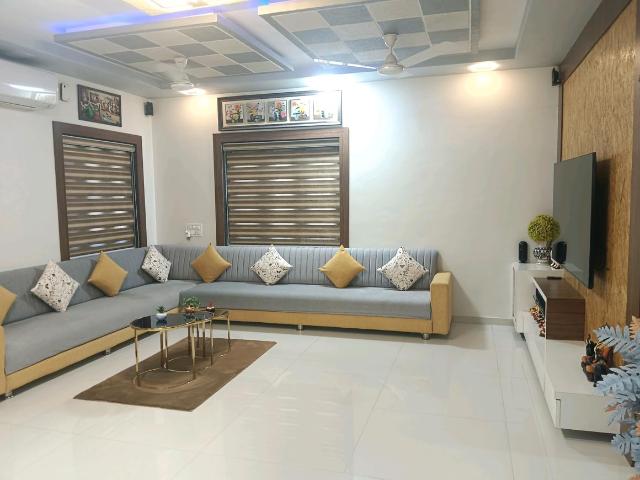 4 BHK Villa in Nikol for resale Ahmedabad. The reference number is 15155844