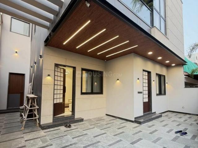 4 BHK Villa in Nirman Nagar for resale Jaipur. The reference number is 21011575